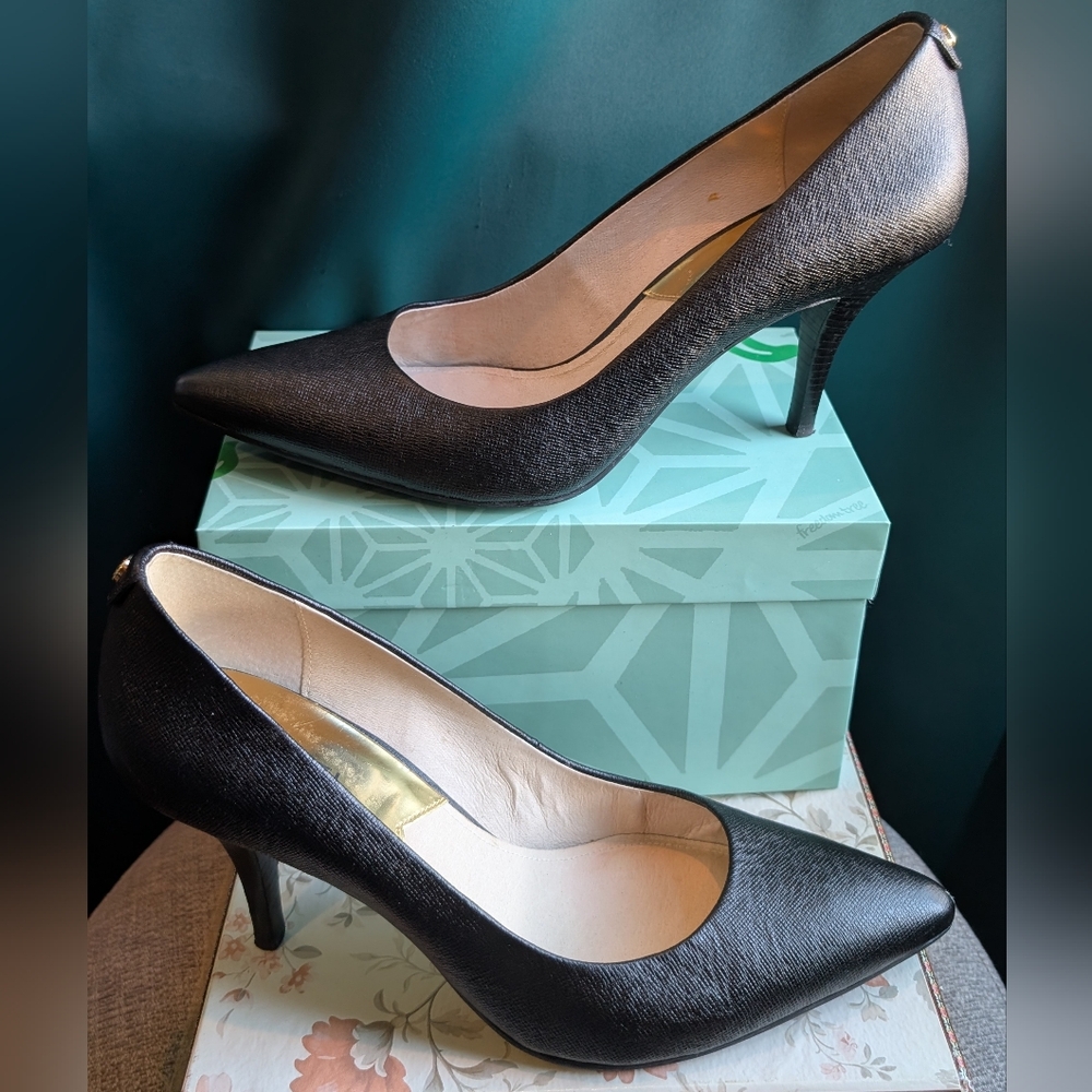 Michael Kors Elegant Black Heels